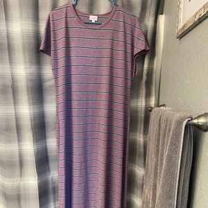 LuLaRoe Maria dress in great condition